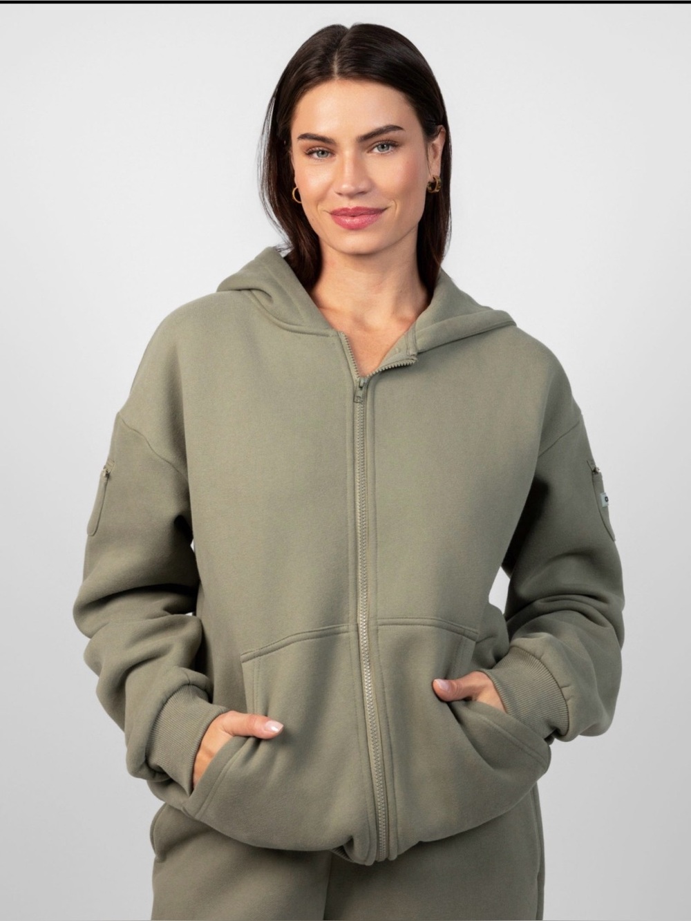 Comfrt Travel Essential Zip Hoodie